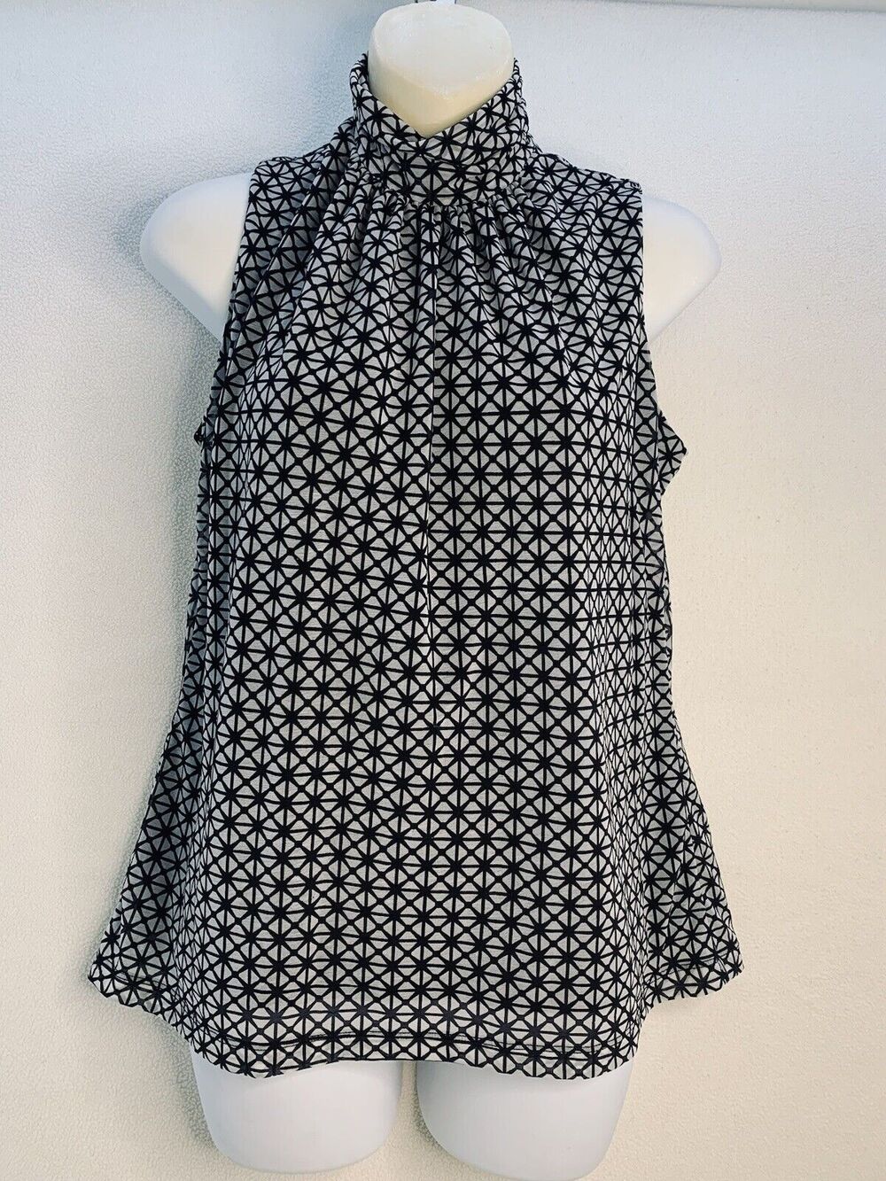 Worthington PL Sleeveless Mock Neck Lined Chiffon Black White Blouse Office GUC